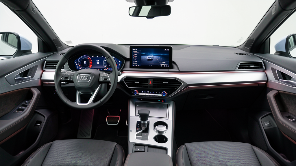 Audi Q4 Sportback e-tron ic mekan, kokpit, dijital gosterge paneli