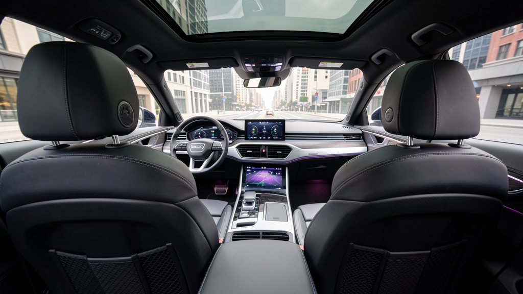 Audi Q6 Sportback e-tron ic mekan, kokpit, Bang & Olufsen