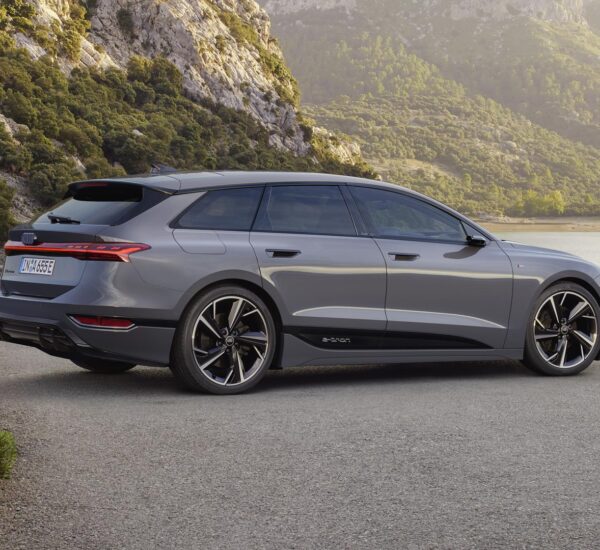 Audi A6 Avant e-tron img_01.jpg