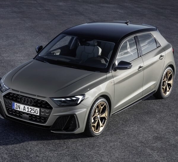 Audi 200