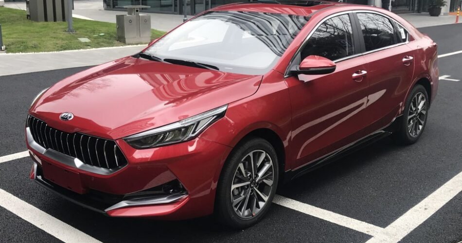 Kia Avella