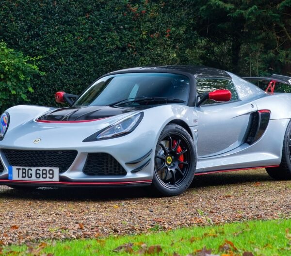 lotus 3-Eleven