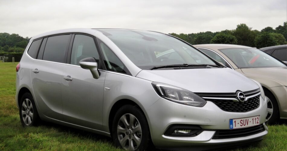 Opel Zafira Elektrikli 2026 Teknik Özellikleri ve Fiyatları